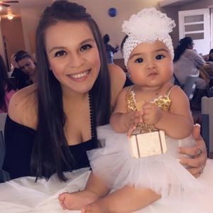 Meet your Posher, Dora